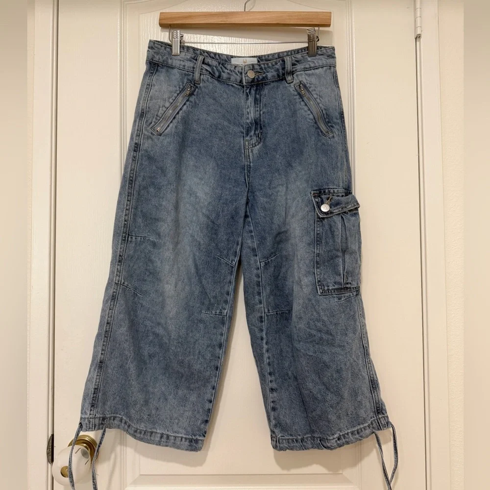 Y2K Austin Landing Cargo Denim Capri Pants Wide Leg Pocket Jeans 7/28